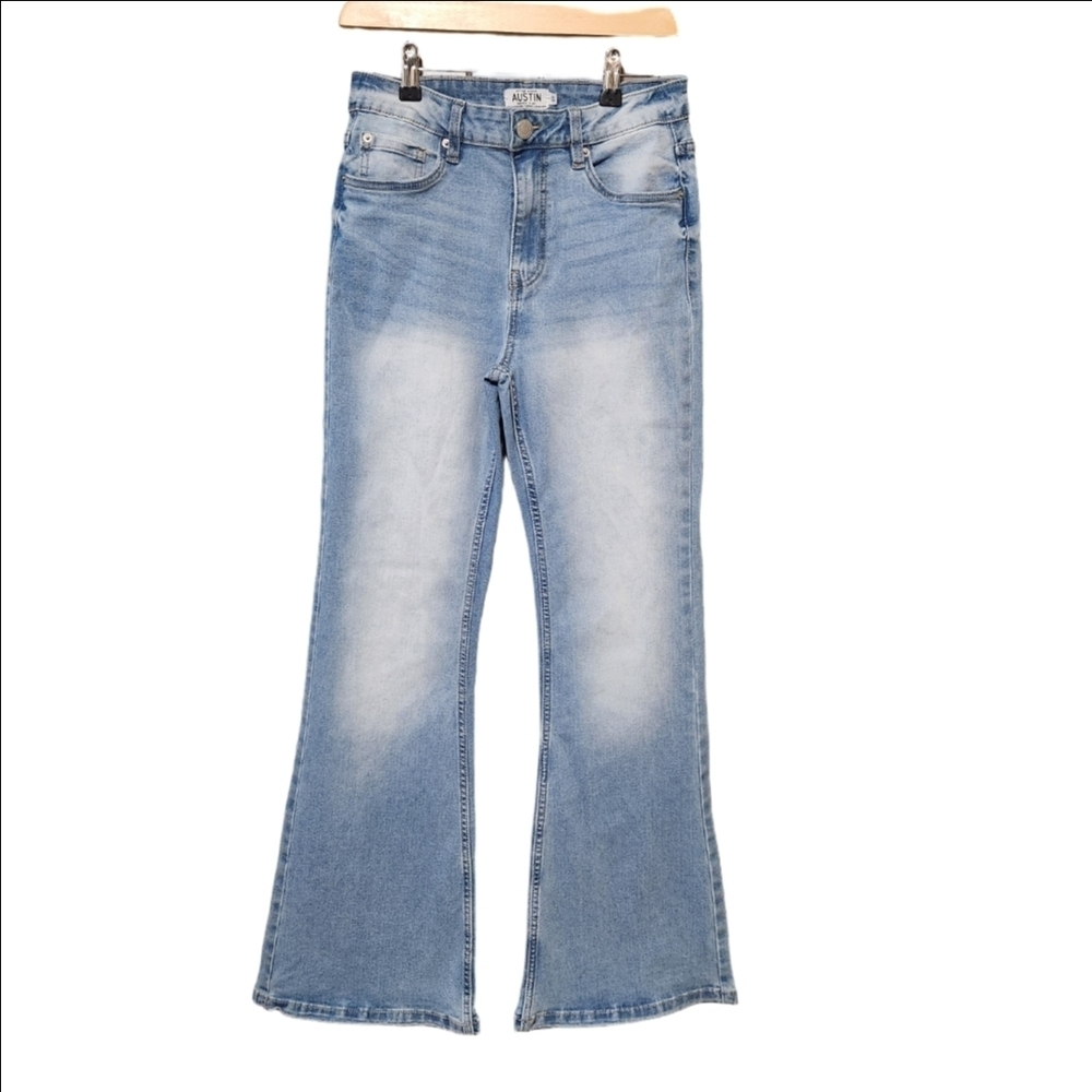 Refuge Denim High Rise Flare AUSTIN Jeans Medium Wash Faded Denim